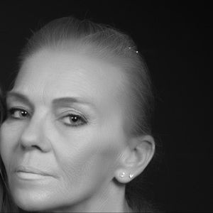 Meet your Posher, Lorie